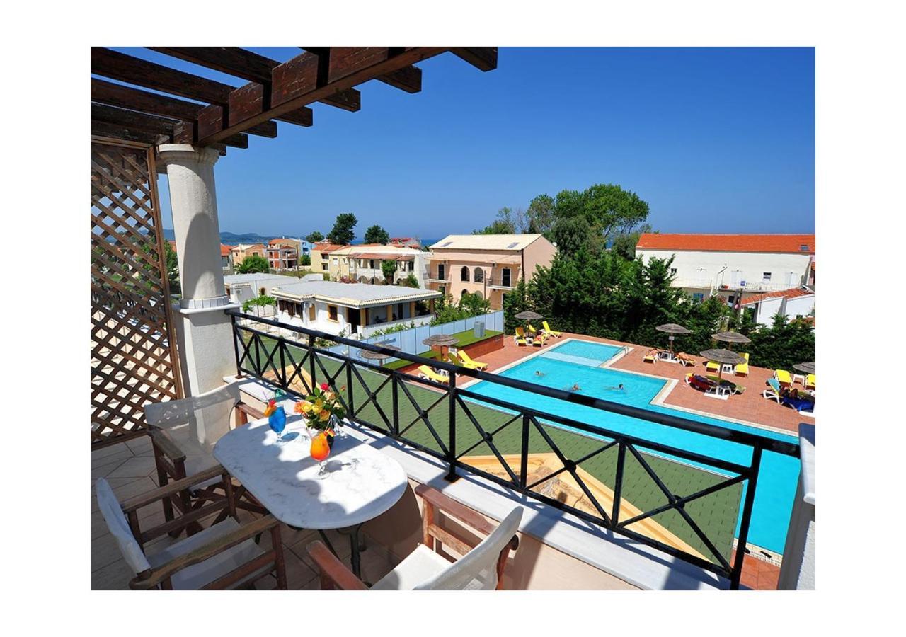 Thinalos Aparthotel Acharavi  Exteriér fotografie