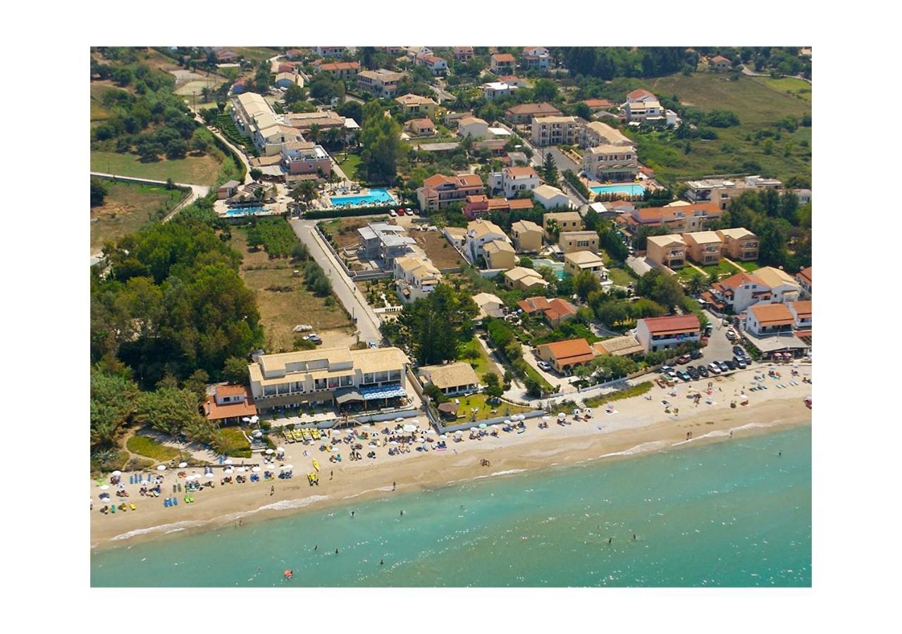Thinalos Aparthotel Acharavi  Exteriér fotografie
